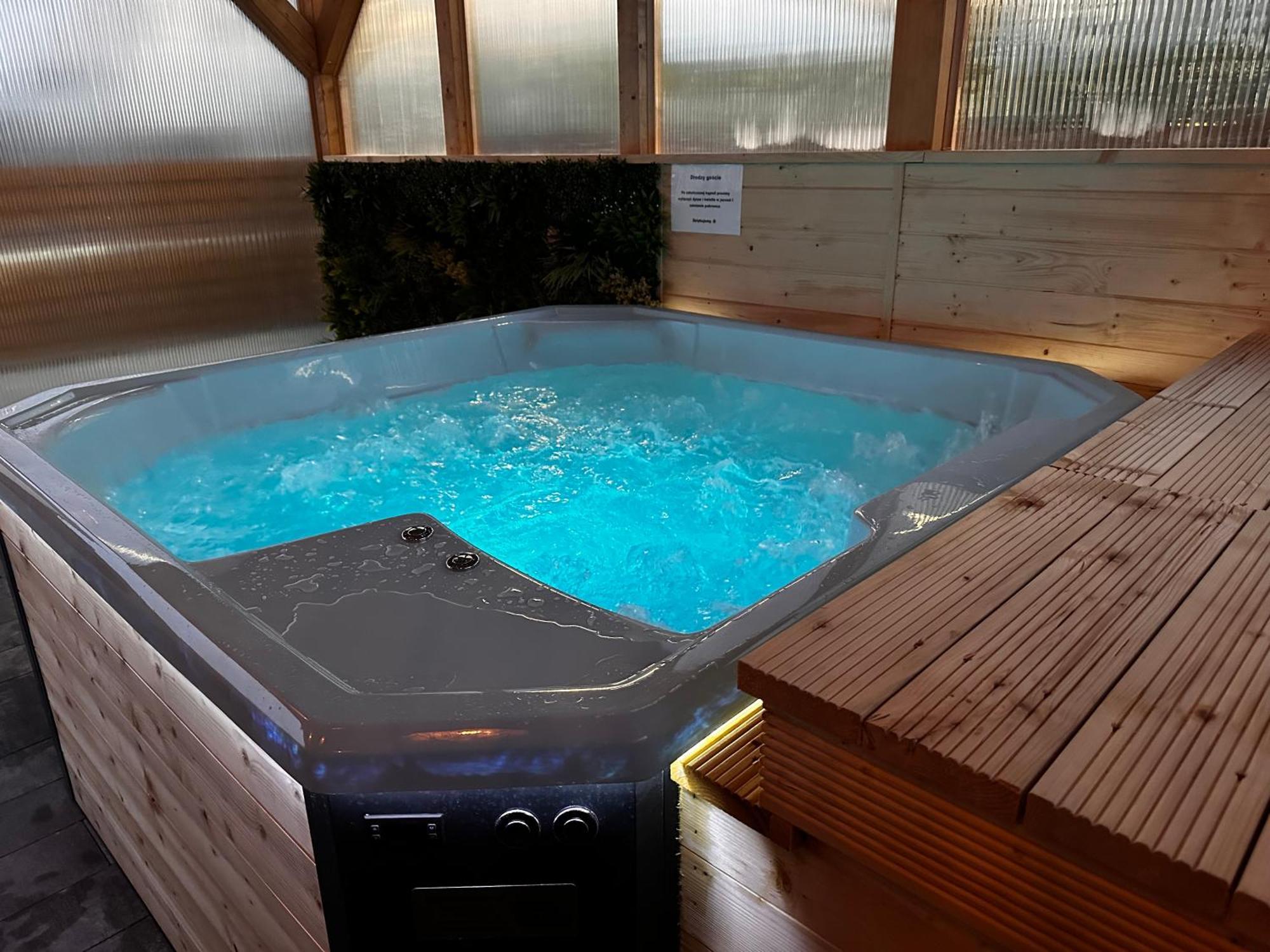 Domki Zlote Piaski Kryty Basen Sauna Jacuzzi Jastrzębia Góra Exterior foto